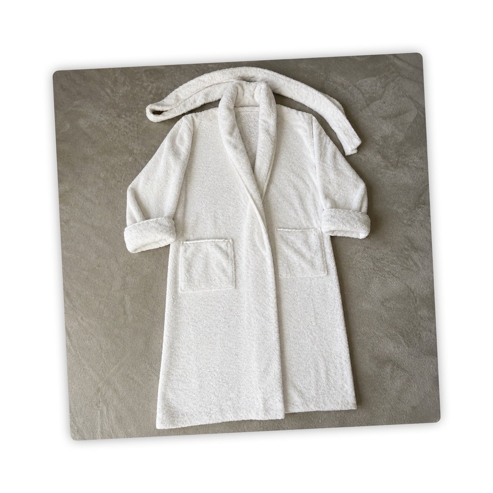 Bath & Body Works White Plush Robe Women S/M Belted Soft Spa Lounge Bath